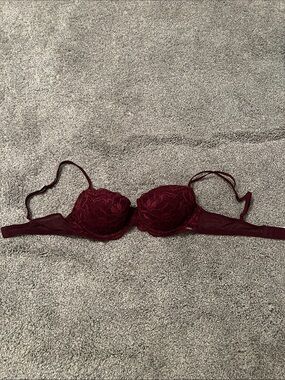 Victoria’s Secret PINK wine red lace push up bra size 34B